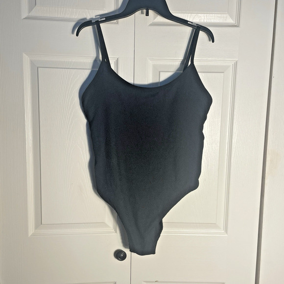 H&M Swimsuit Women Extra Large Black Padded High Leg Tank Style Bathing Suit - Picture 1 of 9